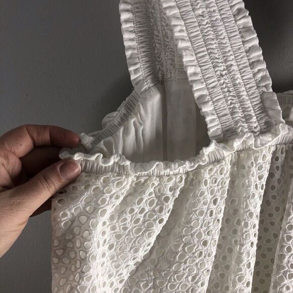 Everlane Size‎ Medium White Eyelet Dress Sleeveless Smocked Shift Sleeveless - Picture 15 of 16